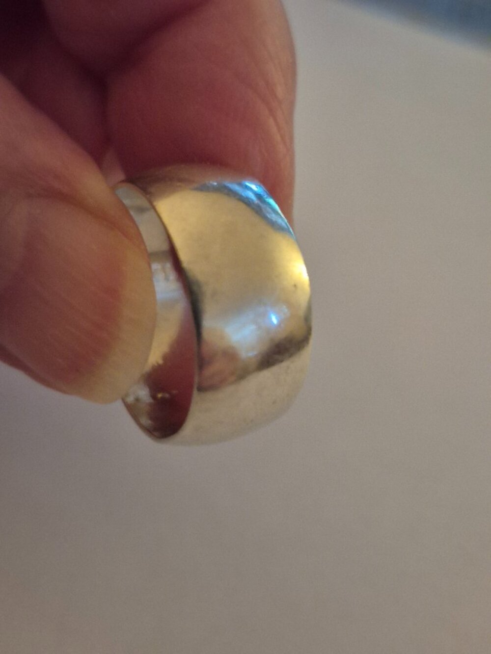 Solid Sterling Silver Thick Dome Band Ring - Size 8.75 (7.18g)
